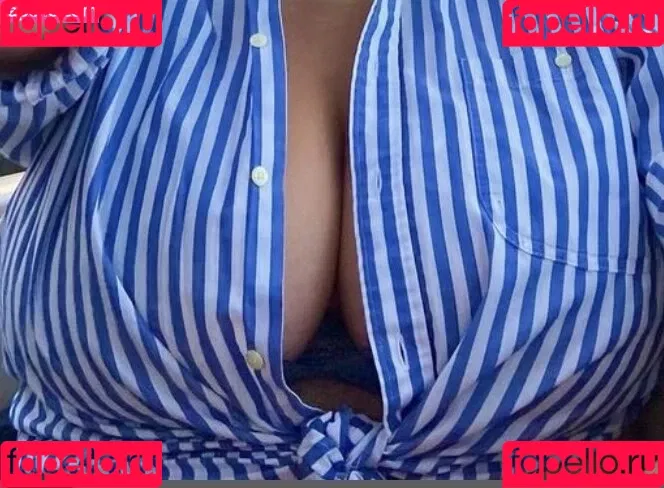 Maxine Onlyfans Photo Gallery 