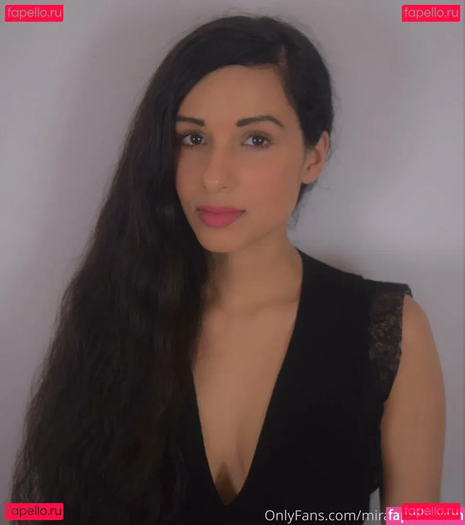 mirabellaestella Onlyfans Photo Gallery 