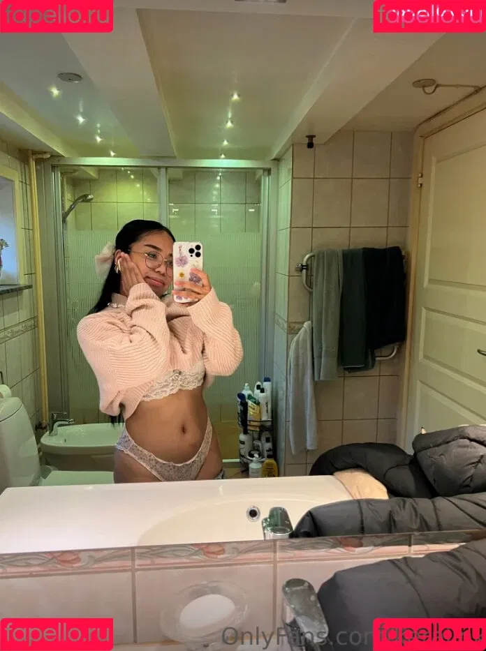 keraiink Onlyfans Photo Gallery 
