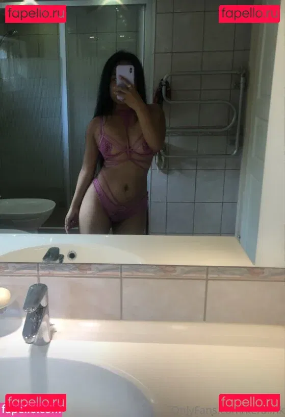 keraiink Onlyfans Photo Gallery 