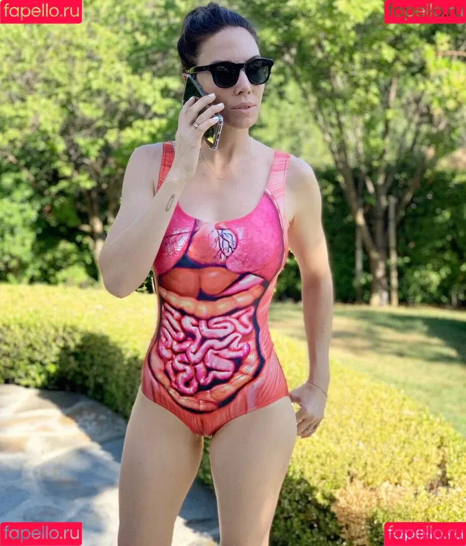 Whitney Cummings Onlyfans Photo Gallery 