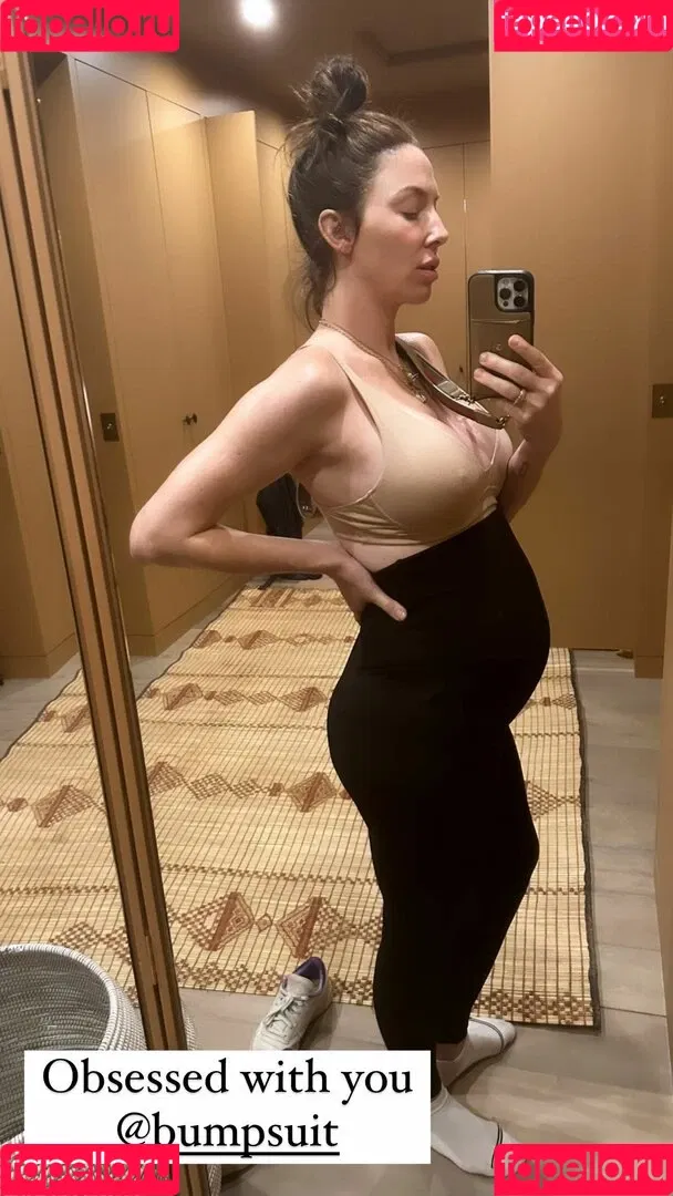 Whitney Cummings Onlyfans Photo Gallery 