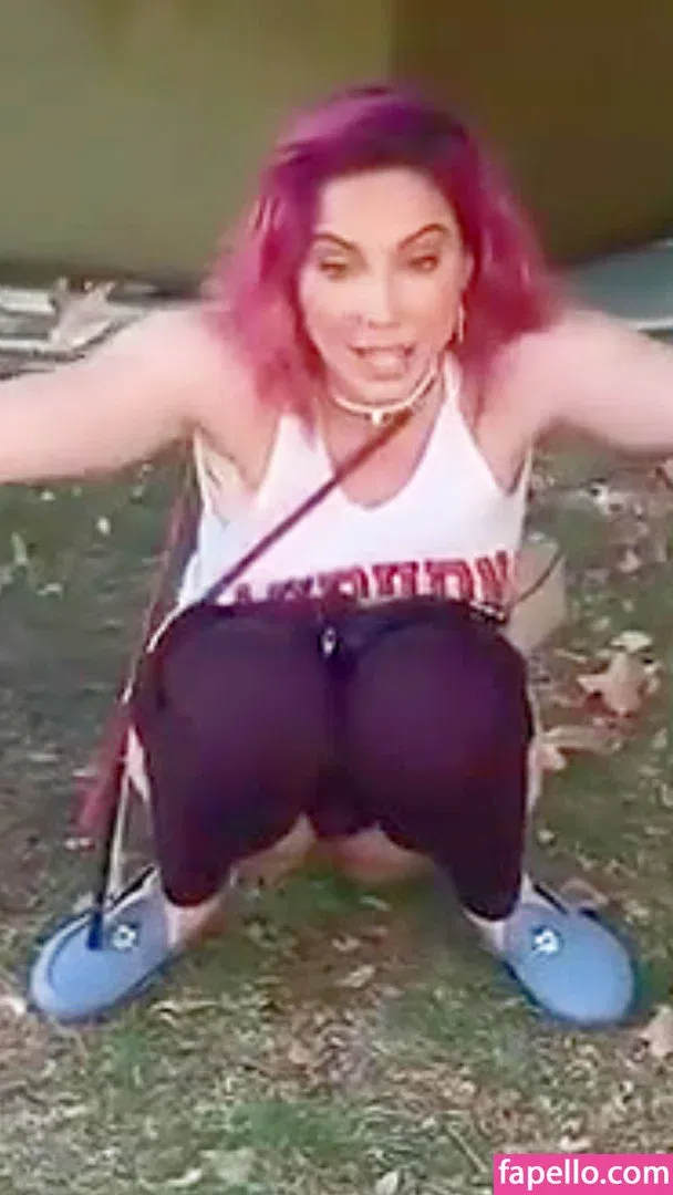 Whitney Cummings Onlyfans Photo Gallery 