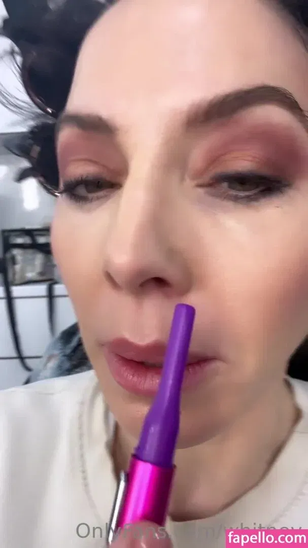 Whitney Cummings Onlyfans Photo Gallery 