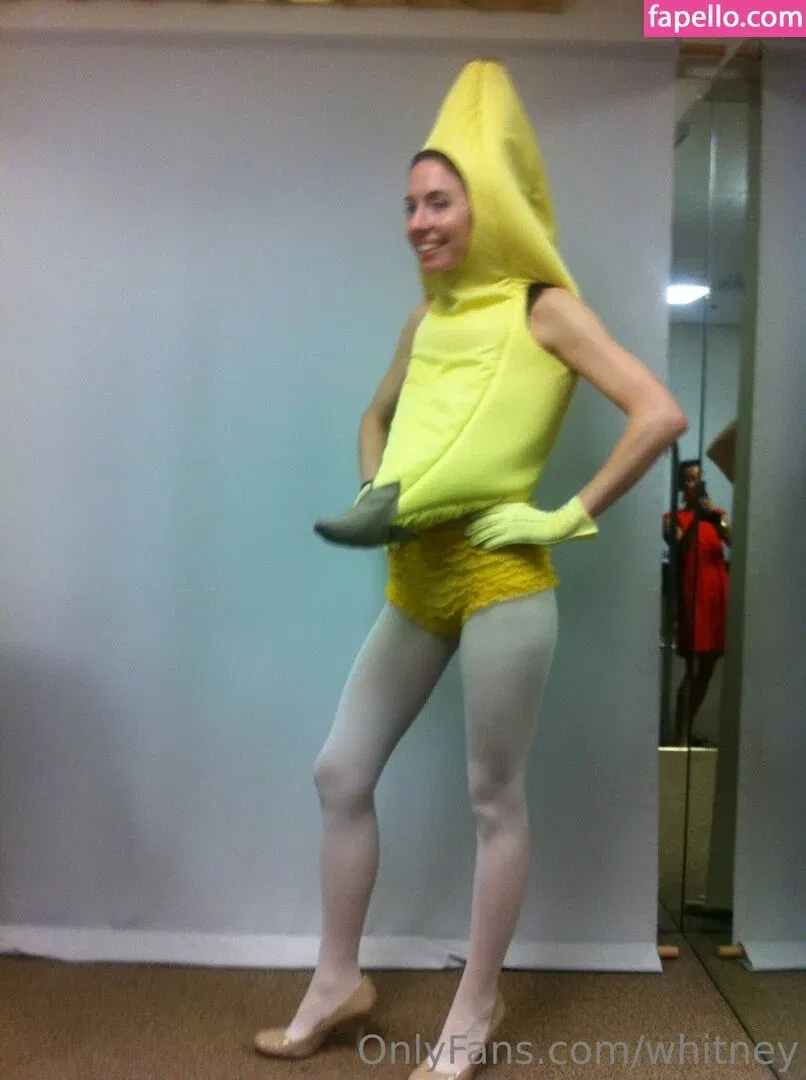 Whitney Cummings Onlyfans Photo Gallery 