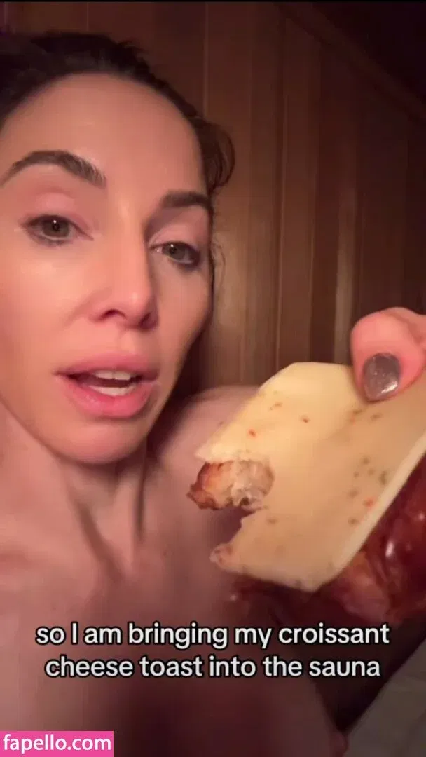 Whitney Cummings Onlyfans Photo Gallery 