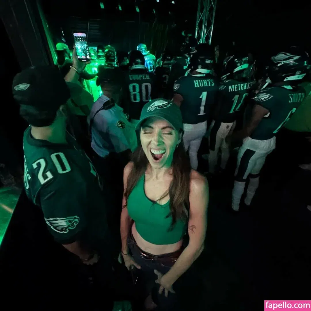 Whitney Cummings Onlyfans Photo Gallery 