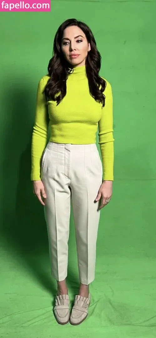 Whitney Cummings Onlyfans Photo Gallery 