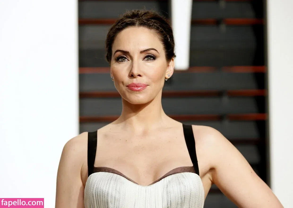 Whitney Cummings Onlyfans Photo Gallery 