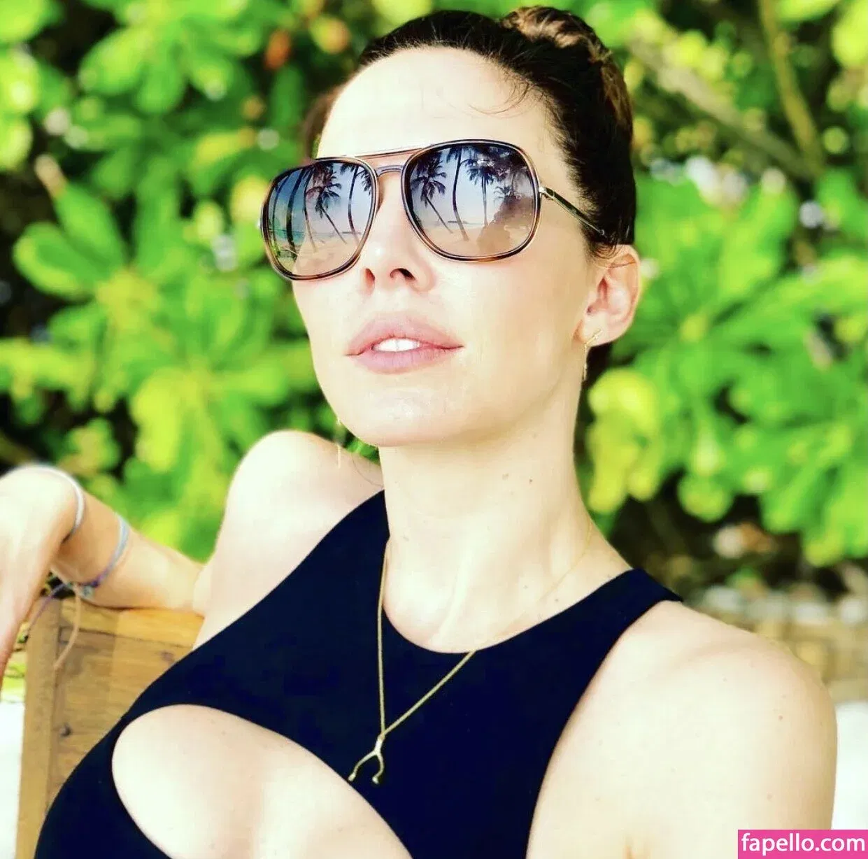 Whitney Cummings Onlyfans Photo Gallery 