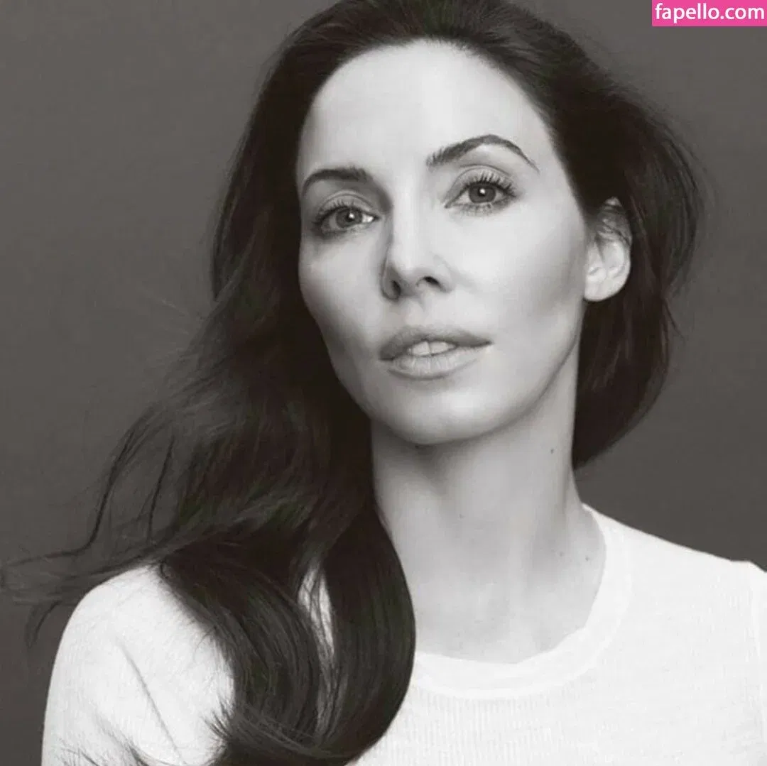 Whitney Cummings Onlyfans Photo Gallery 