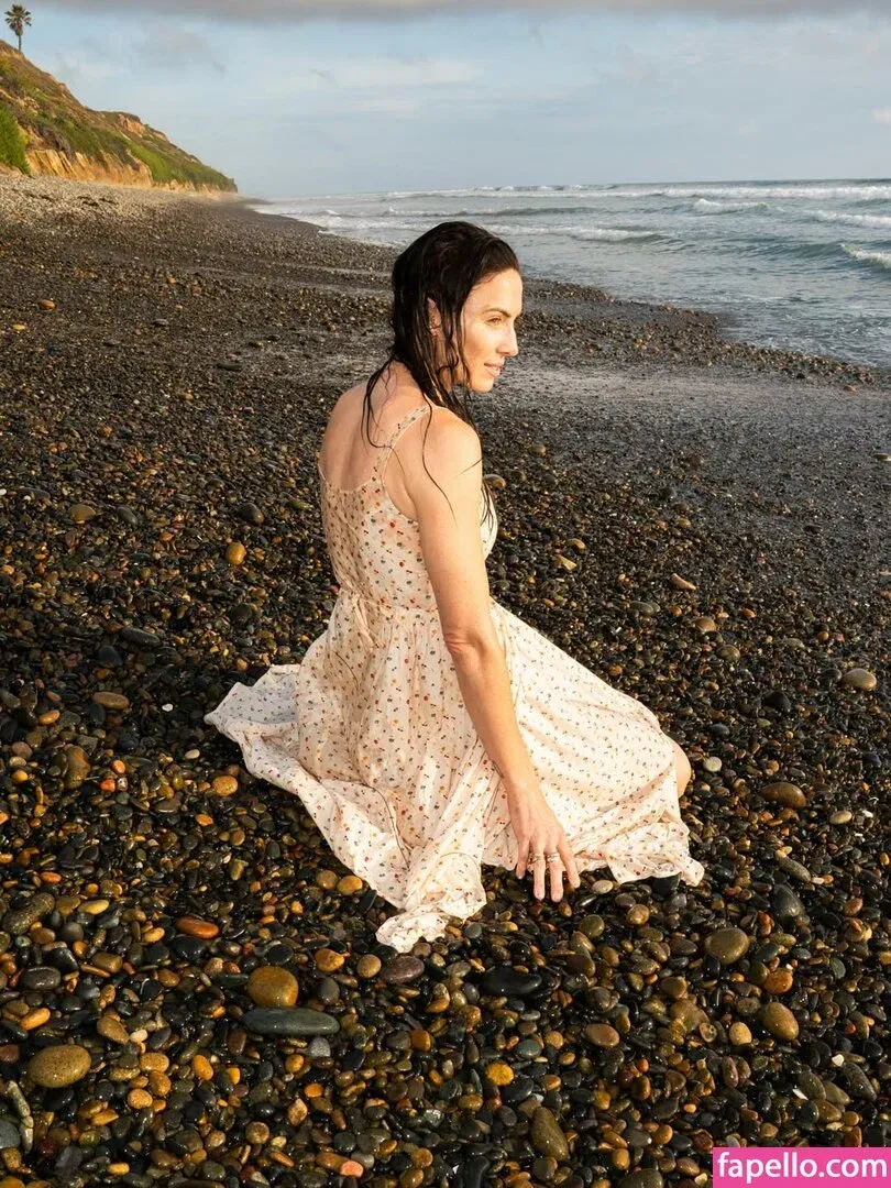 Whitney Cummings Onlyfans Photo Gallery 