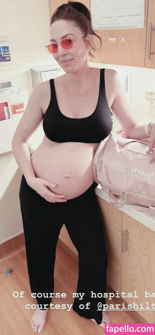 Whitney Cummings Onlyfans Photo Gallery 