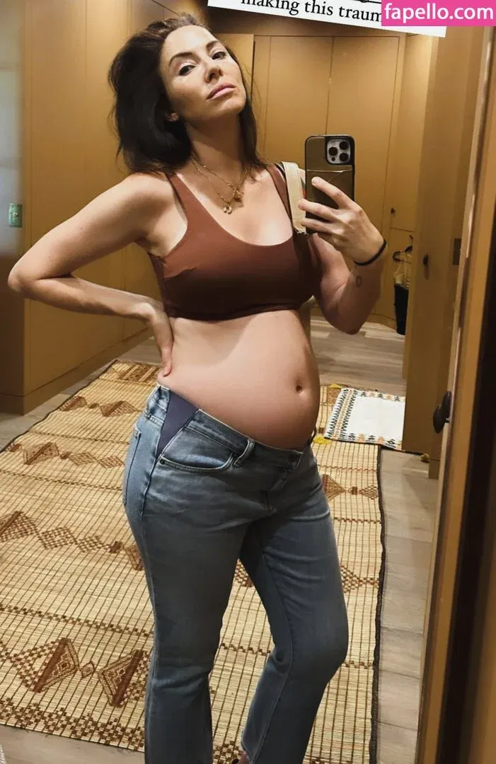 Whitney Cummings Onlyfans Photo Gallery 