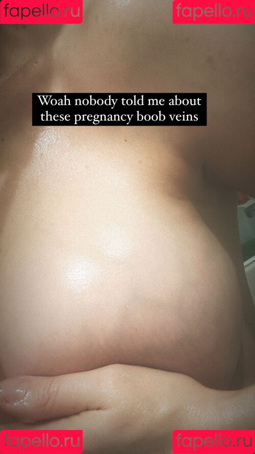 Whitney Cummings Onlyfans Photo Gallery 