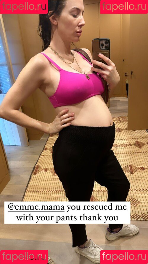 Whitney Cummings Onlyfans Photo Gallery 