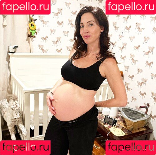 Whitney Cummings Onlyfans Photo Gallery 