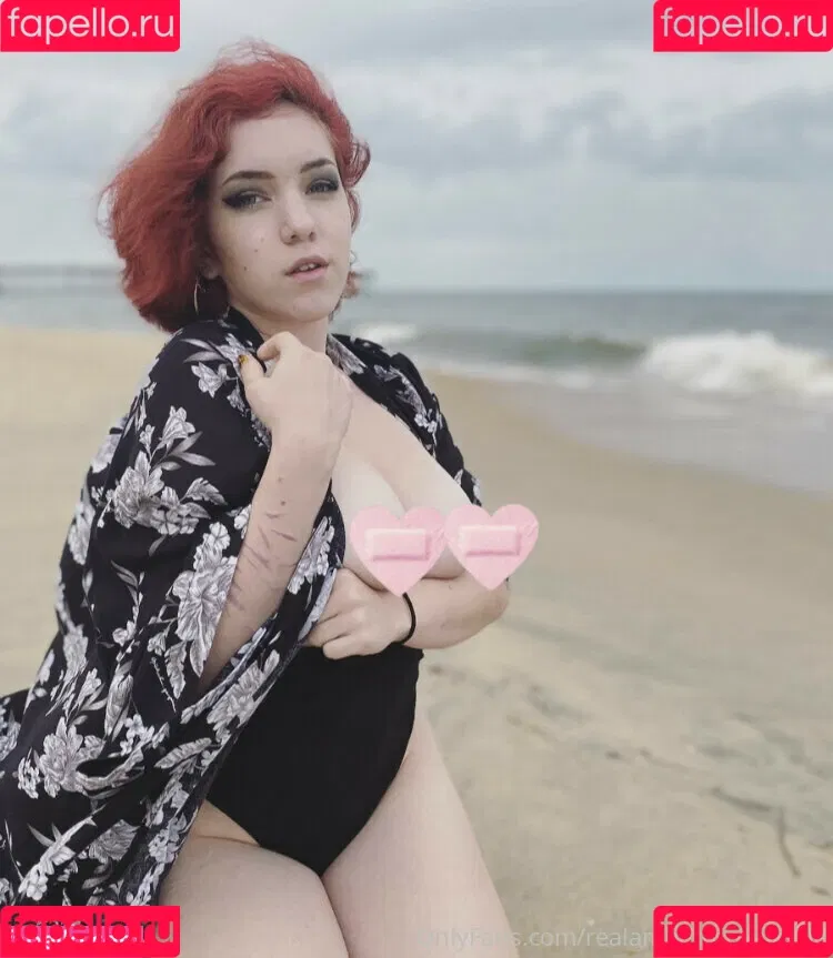 Amberthevalkyrie Onlyfans Photo Gallery 