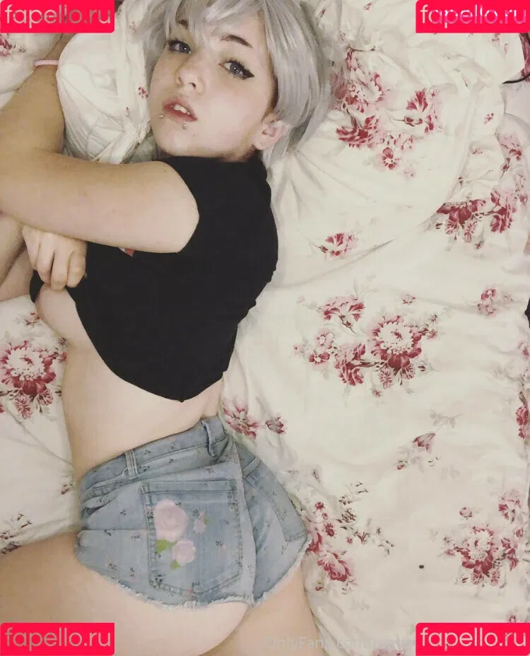 Amberthevalkyrie Onlyfans Photo Gallery 