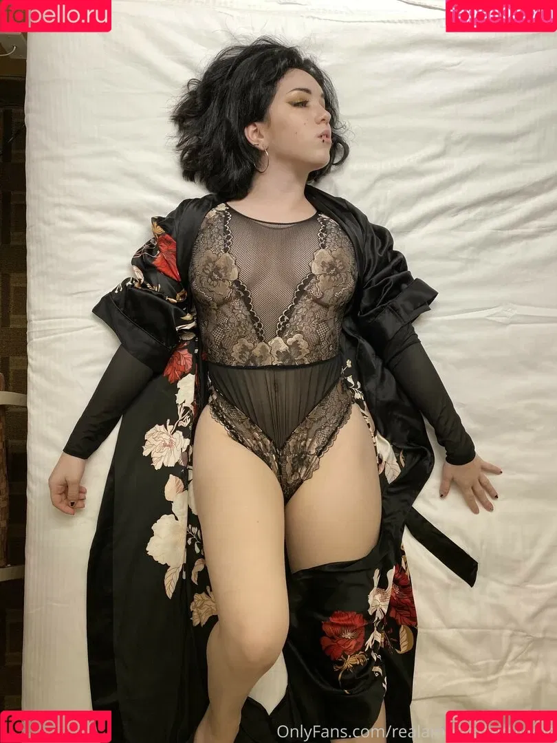 Amberthevalkyrie Onlyfans Photo Gallery 