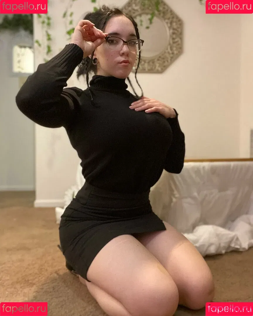 Amberthevalkyrie Onlyfans Photo Gallery 