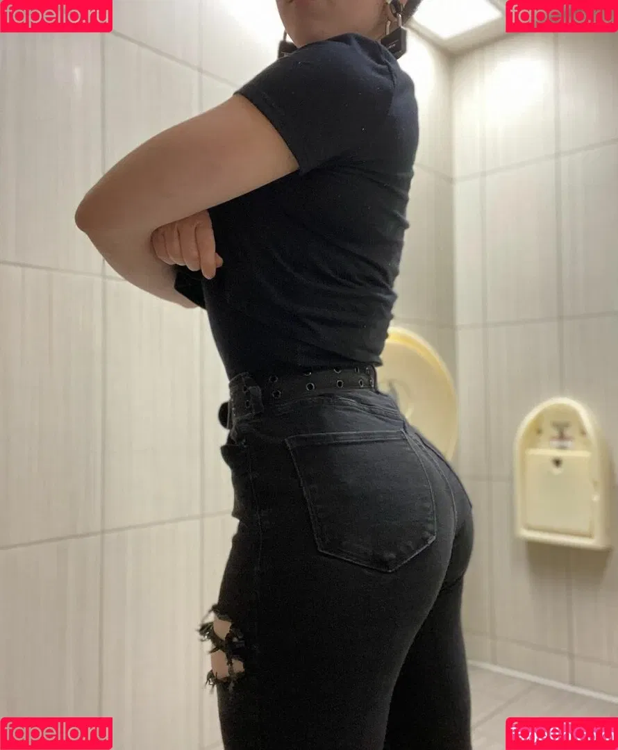 Amberthevalkyrie Onlyfans Photo Gallery 