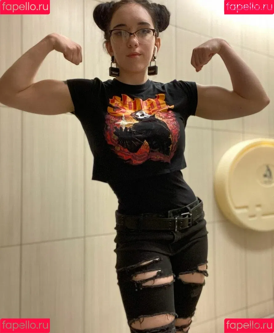 Amberthevalkyrie Onlyfans Photo Gallery 