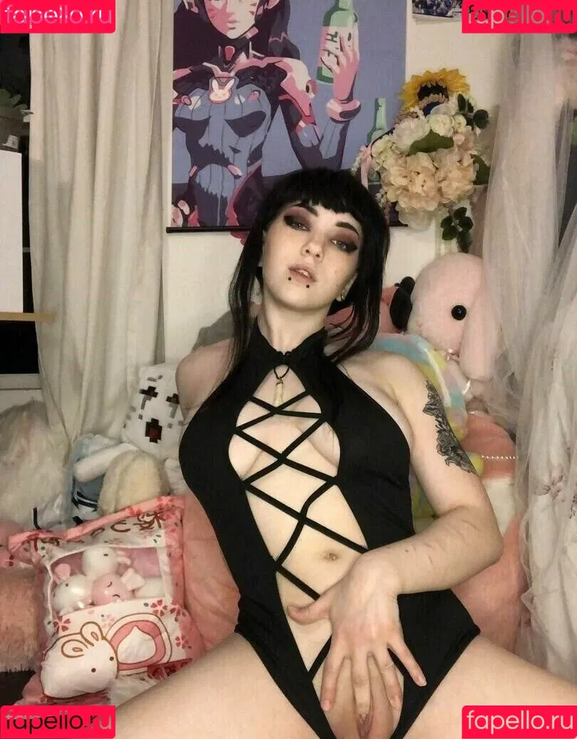 Amberthevalkyrie Onlyfans Photo Gallery 