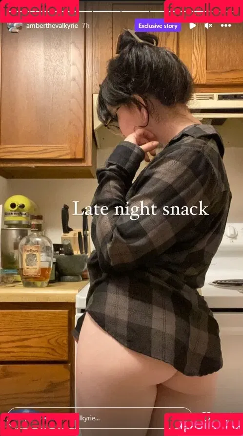 Amberthevalkyrie Onlyfans Photo Gallery 