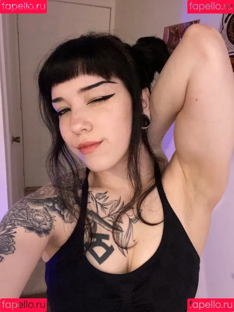 Amberthevalkyrie Onlyfans Photo Gallery 
