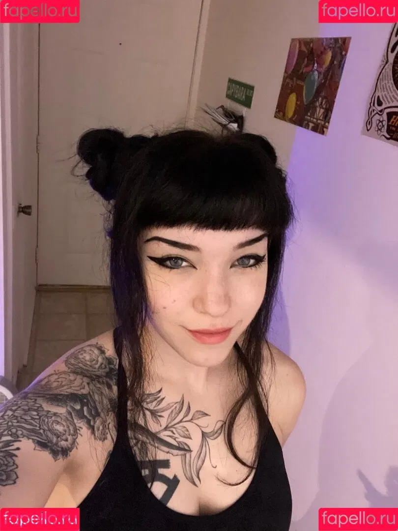 Amberthevalkyrie Onlyfans Photo Gallery 