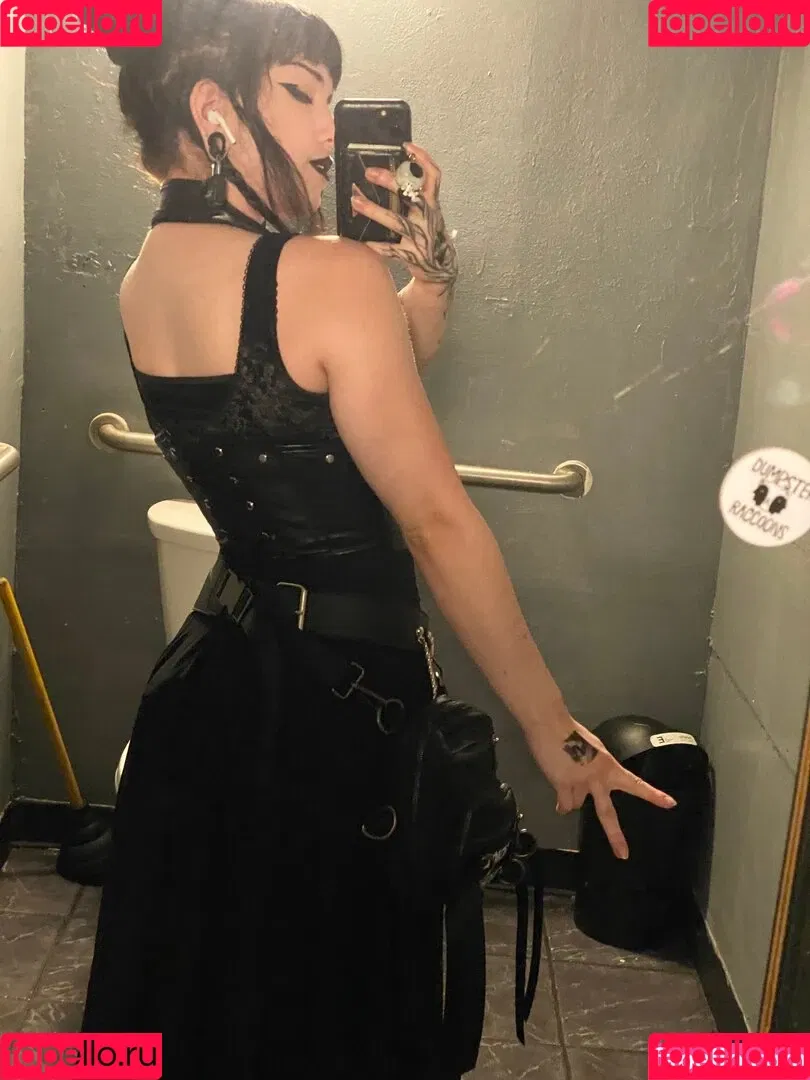 Amberthevalkyrie Onlyfans Photo Gallery 