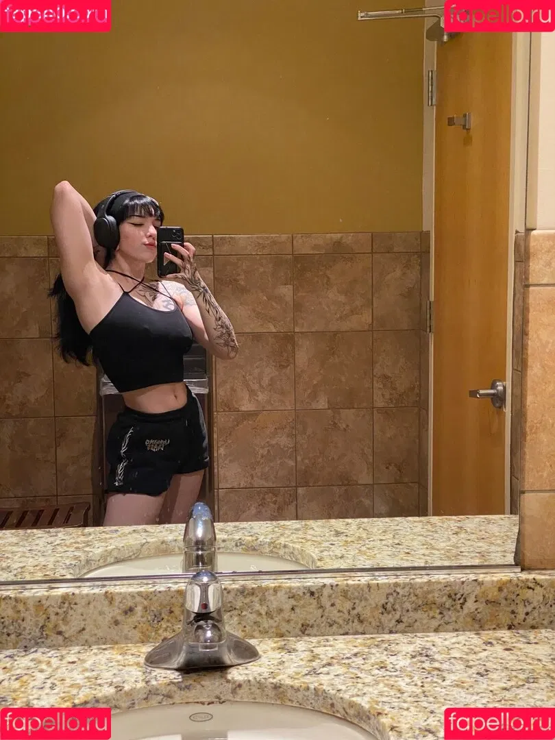 Amberthevalkyrie Onlyfans Photo Gallery 