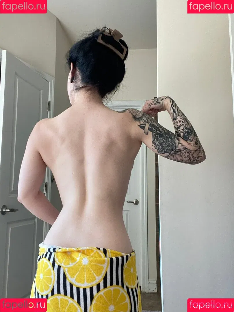 Amberthevalkyrie Onlyfans Photo Gallery 