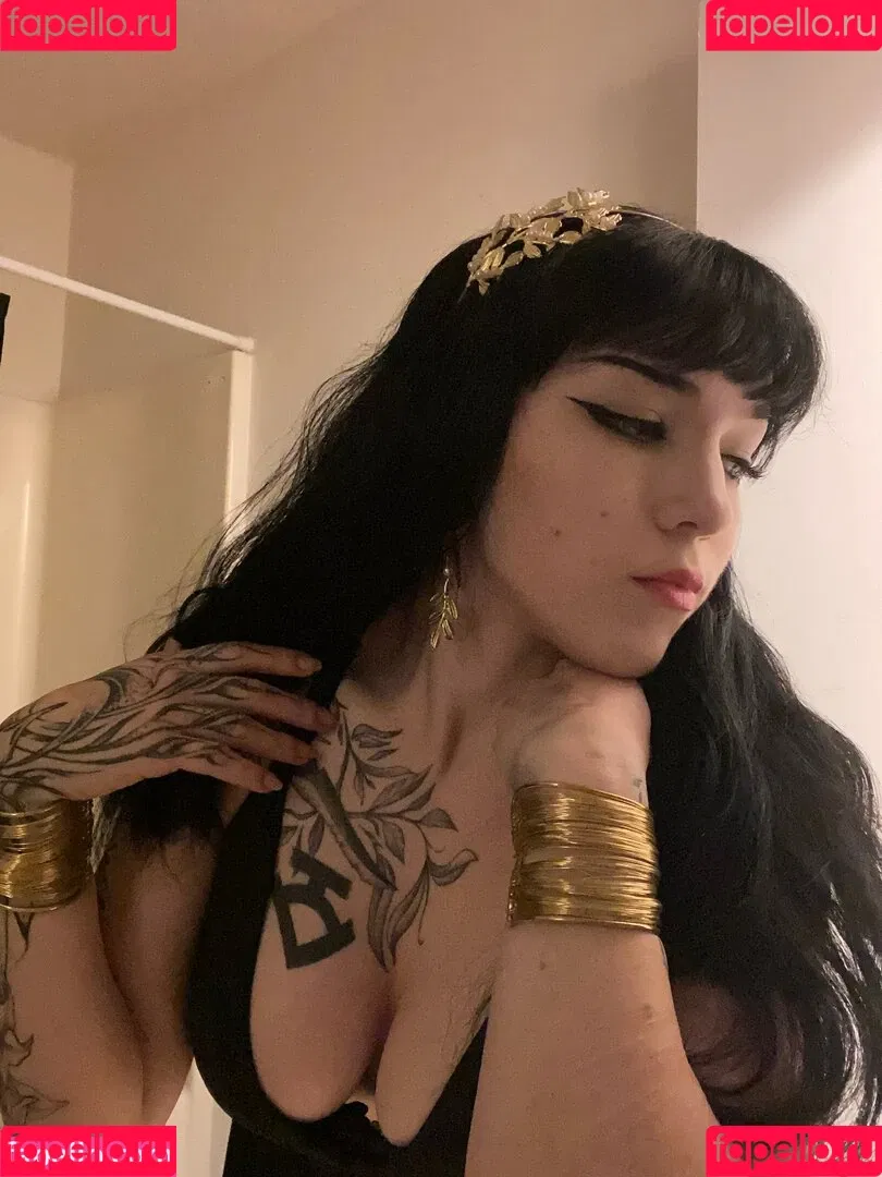 Amberthevalkyrie Onlyfans Photo Gallery 