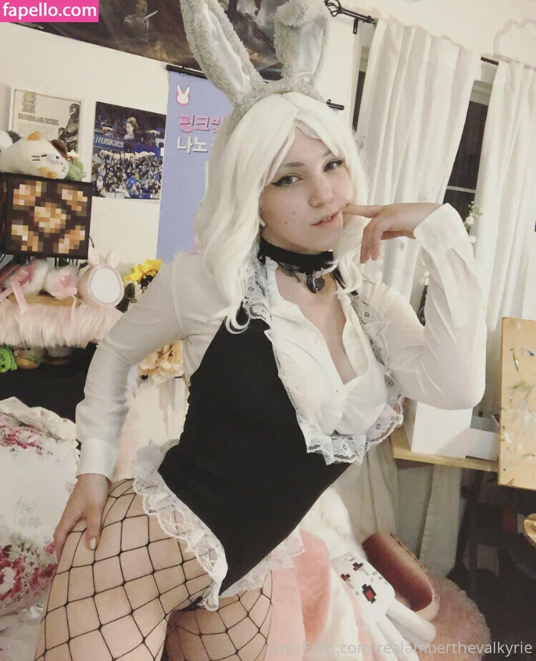 Amberthevalkyrie Onlyfans Photo Gallery 