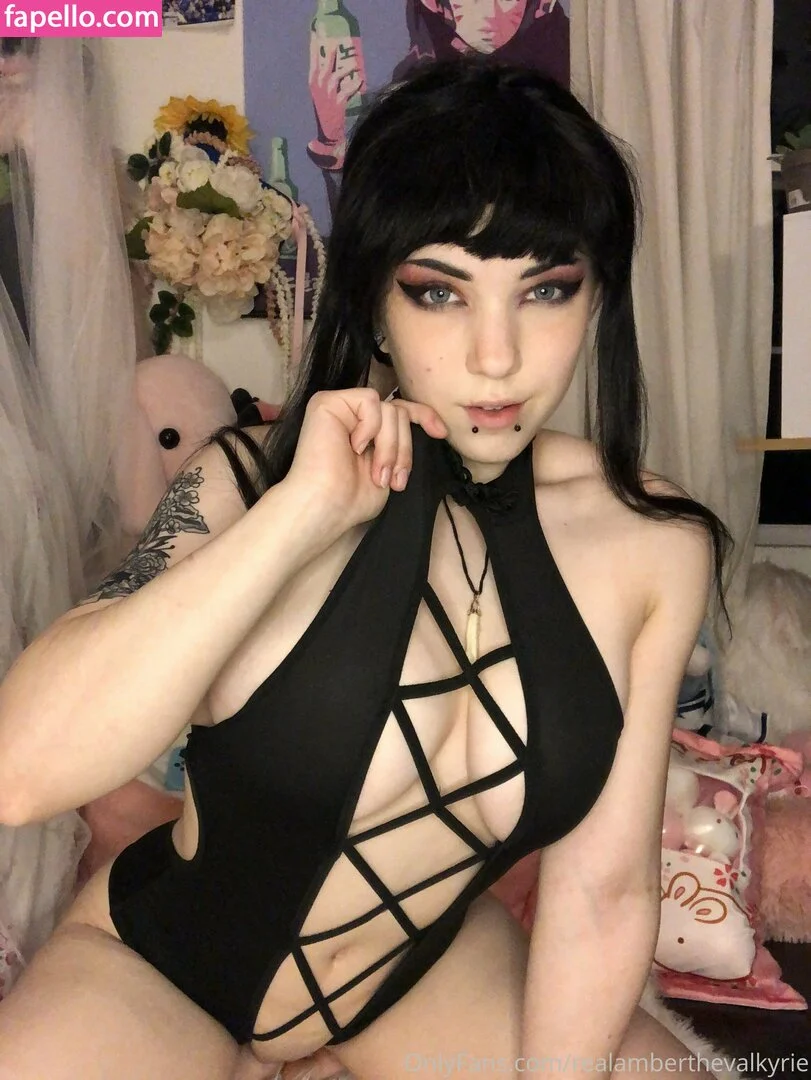 Amberthevalkyrie Onlyfans Photo Gallery 
