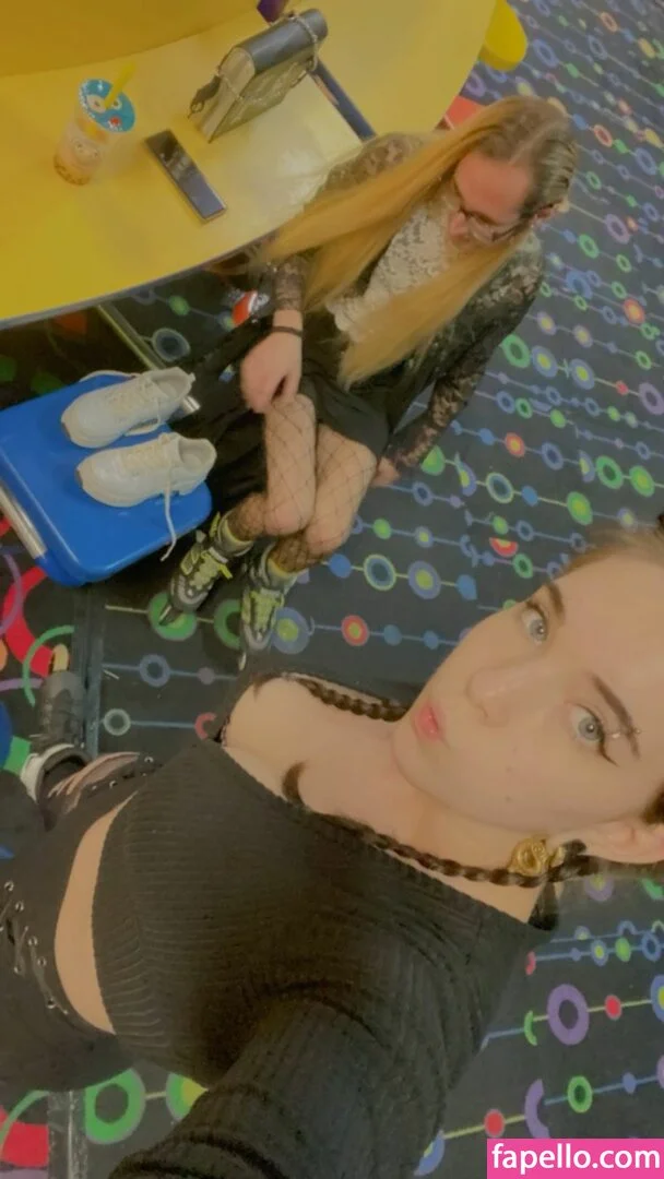 Amberthevalkyrie Onlyfans Photo Gallery 