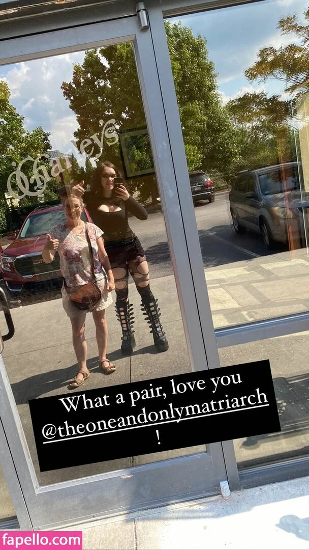 Amberthevalkyrie Onlyfans Photo Gallery 