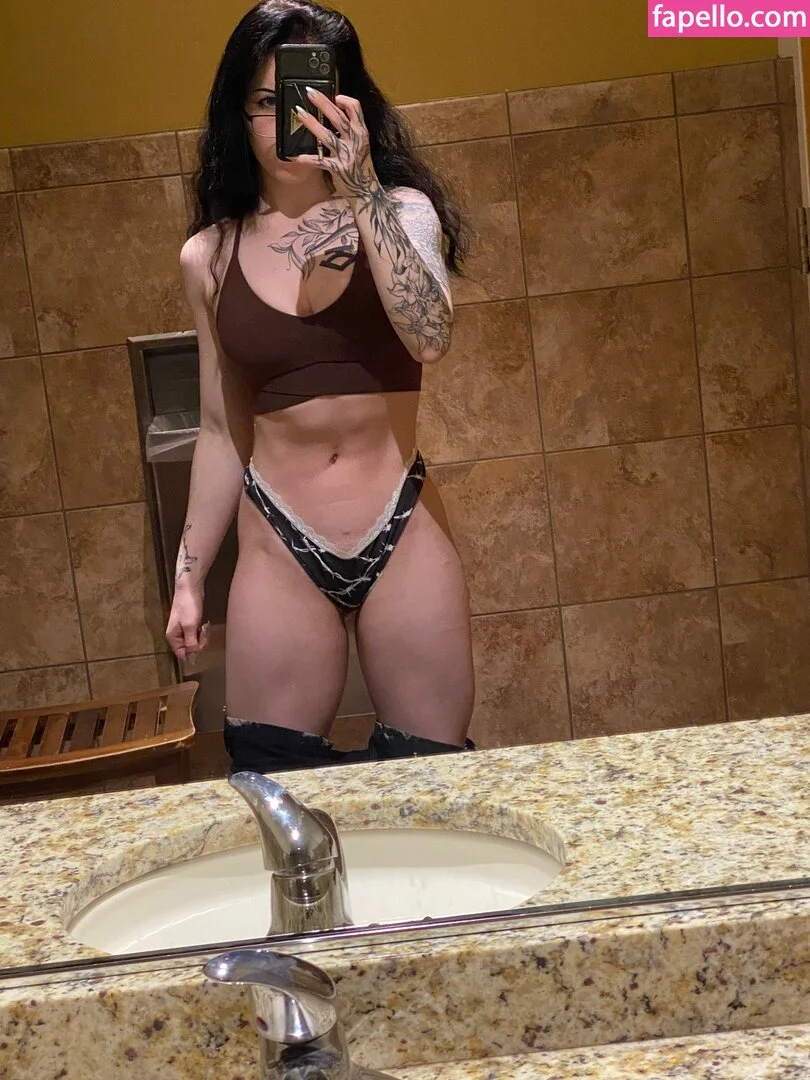 Amberthevalkyrie Onlyfans Photo Gallery 