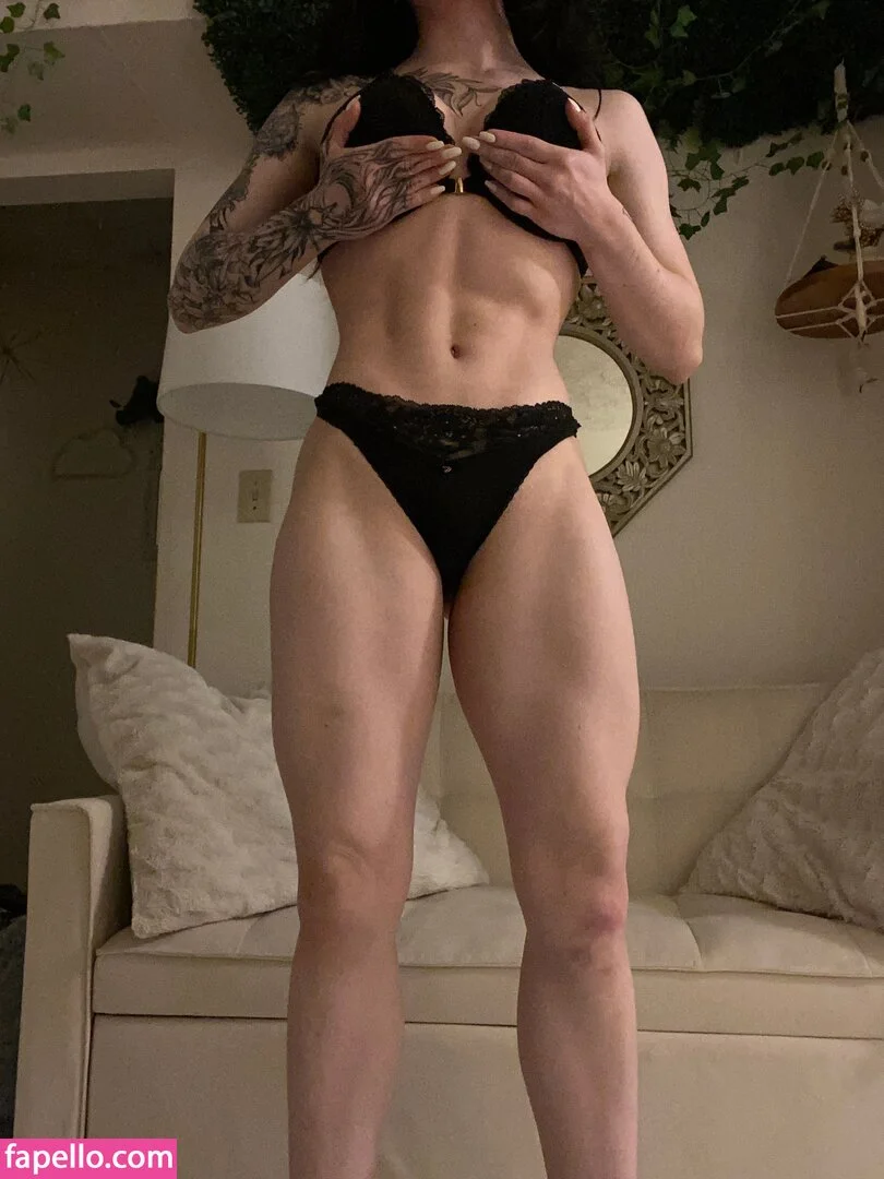 Amberthevalkyrie Onlyfans Photo Gallery 