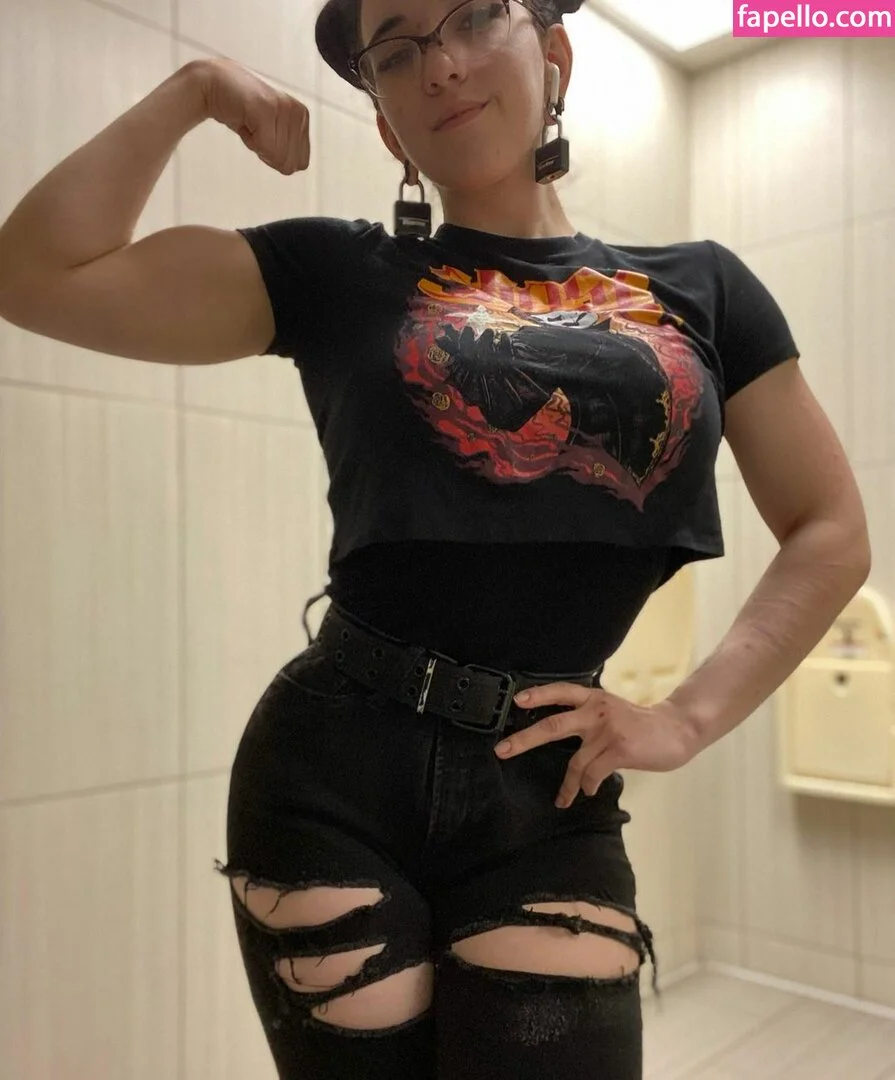 Amberthevalkyrie Onlyfans Photo Gallery 