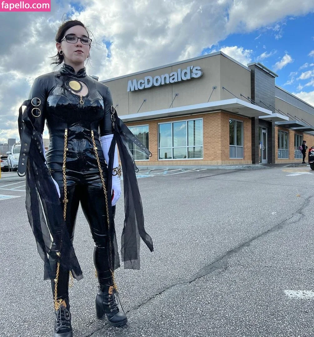 Amberthevalkyrie Onlyfans Photo Gallery 