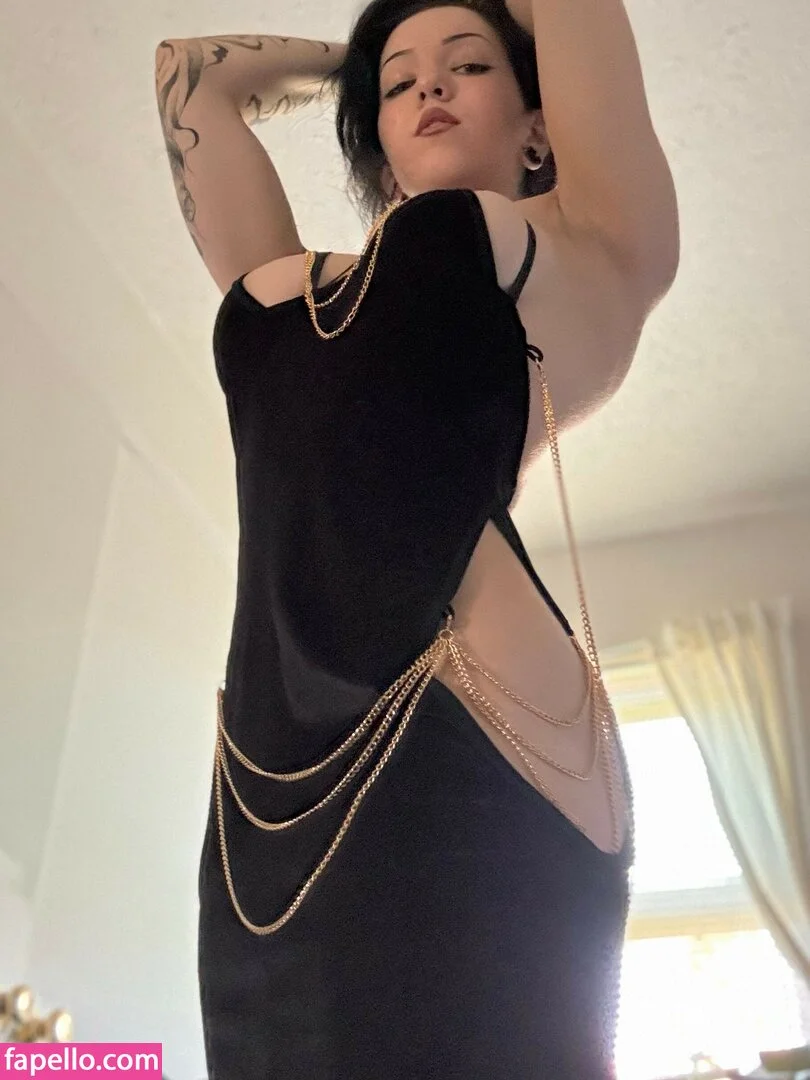 Amberthevalkyrie Onlyfans Photo Gallery 