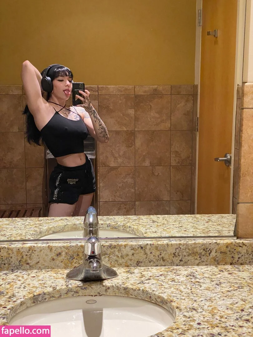 Amberthevalkyrie Onlyfans Photo Gallery 