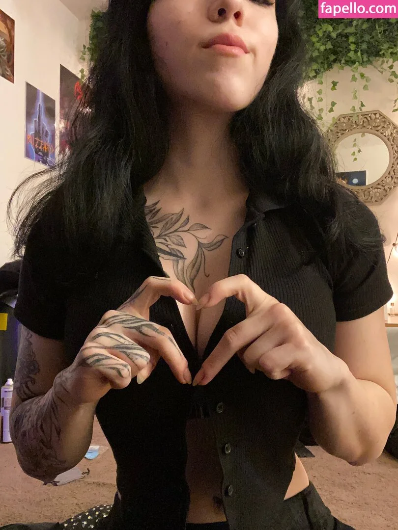 Amberthevalkyrie Onlyfans Photo Gallery 