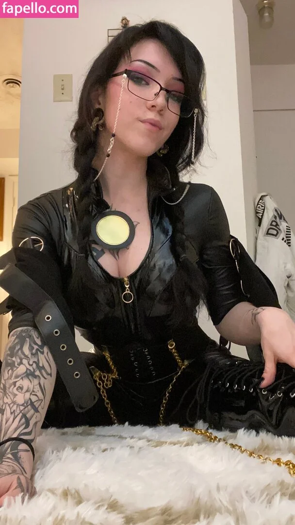 Amberthevalkyrie Onlyfans Photo Gallery 