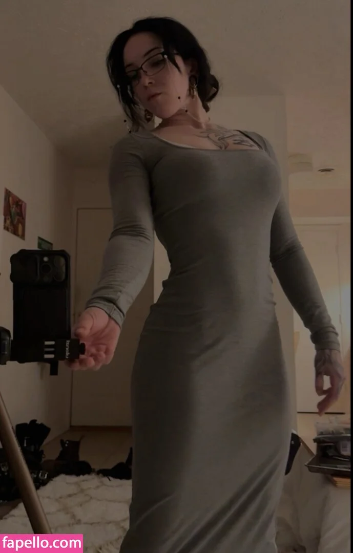 Amberthevalkyrie Onlyfans Photo Gallery 