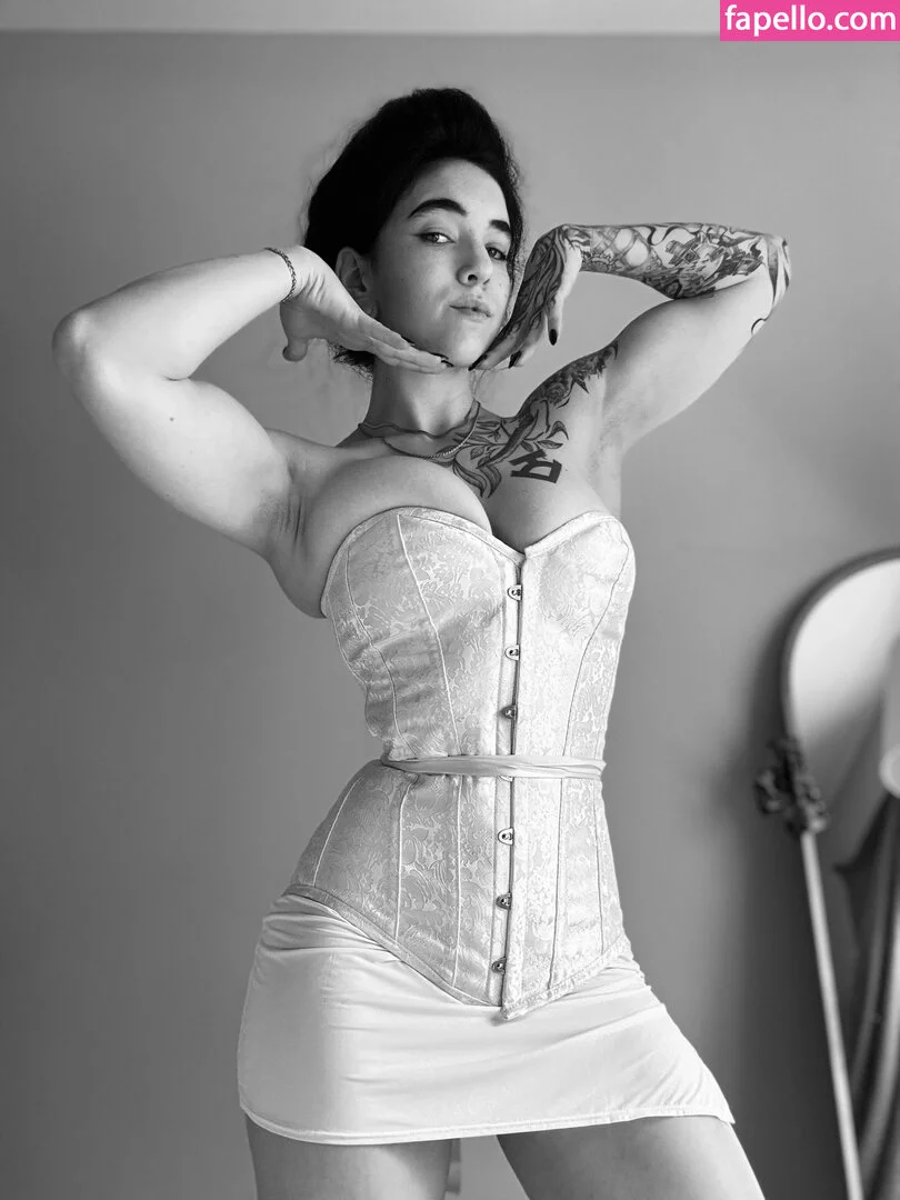 Amberthevalkyrie Onlyfans Photo Gallery 