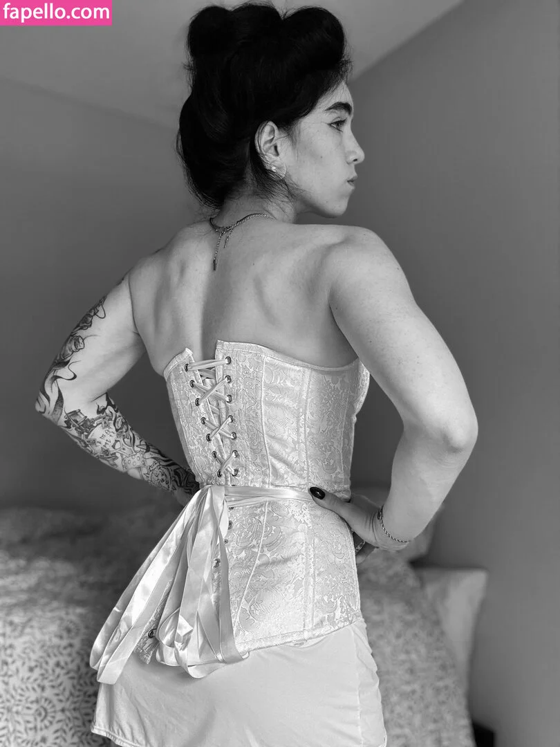 Amberthevalkyrie Onlyfans Photo Gallery 